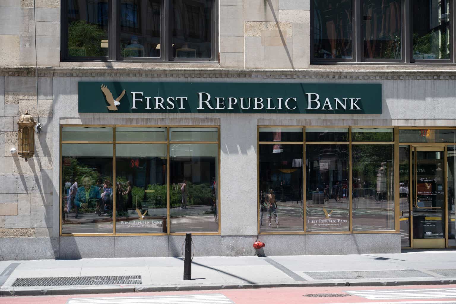 First Republic Bank Stock: Why I Am Sticking To My Investment (NYSE:FRC)