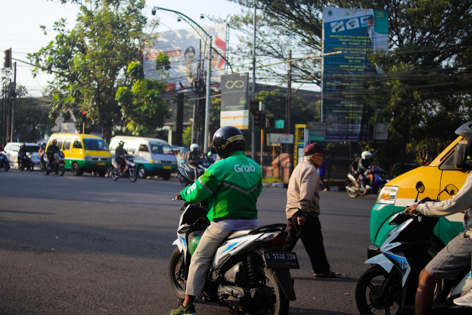 Grab: The Super App With Untapped Potential For Long-Term Growth (NASDAQ:GRAB) - Vimarsana News