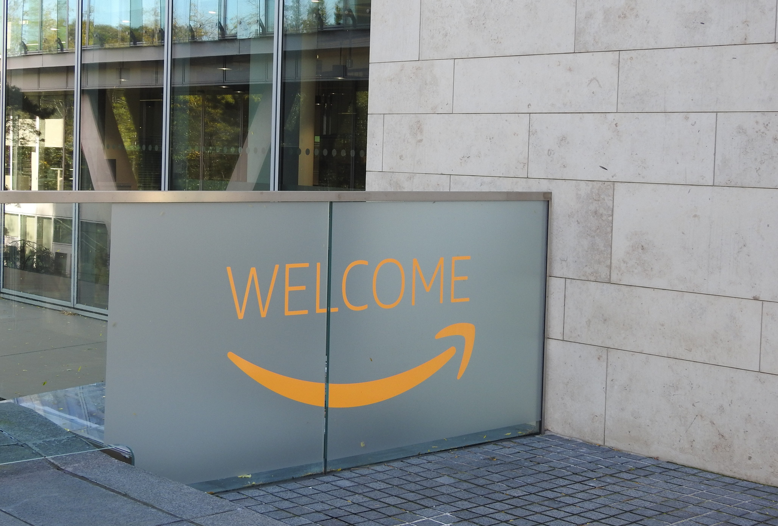 seekingalpha.com - Analysis Fundamental - Amazon's Secret Margin Story Isn't AWS Alone (NASDAQ:AMZN)