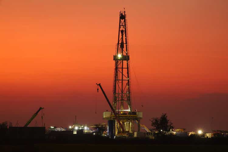Sunset oil industry in the field