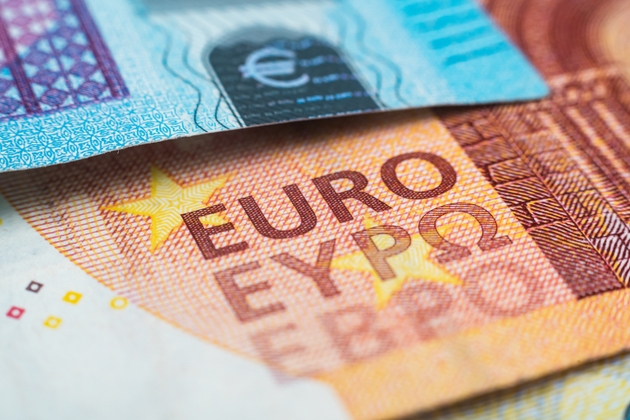 Eurozone Yield Compression & Political Instability | Cross-Border Seller Payment & Financing Impact