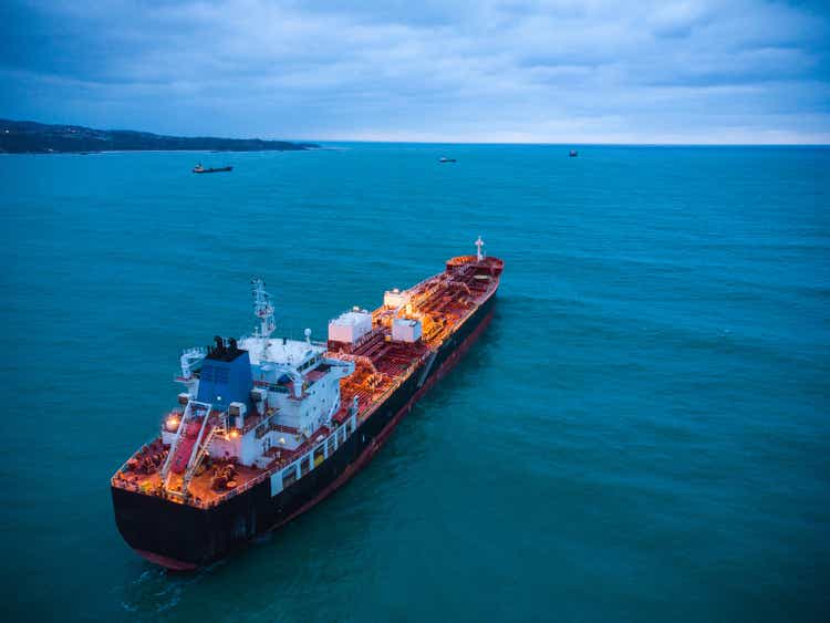 Teekay Tankers: Navigating Challenges, Seizing Opportunities Amid Favorable Market Dynamics