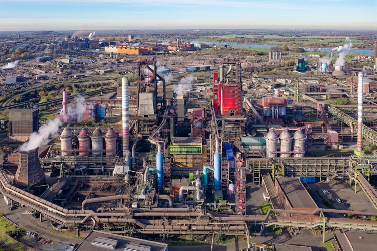 Two blast furnaces in a steel plant in North Rhine-Westphalia