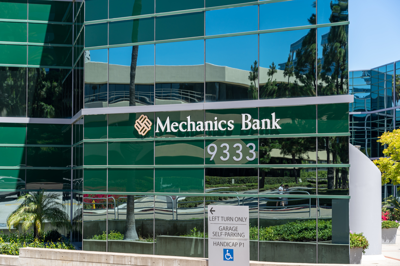 seekingalpha.com - Crimson And Gold Research - HomeStreet Acquisition Already Paying Dividends For Mechanics Bancorp (NASDAQ:MCHB)