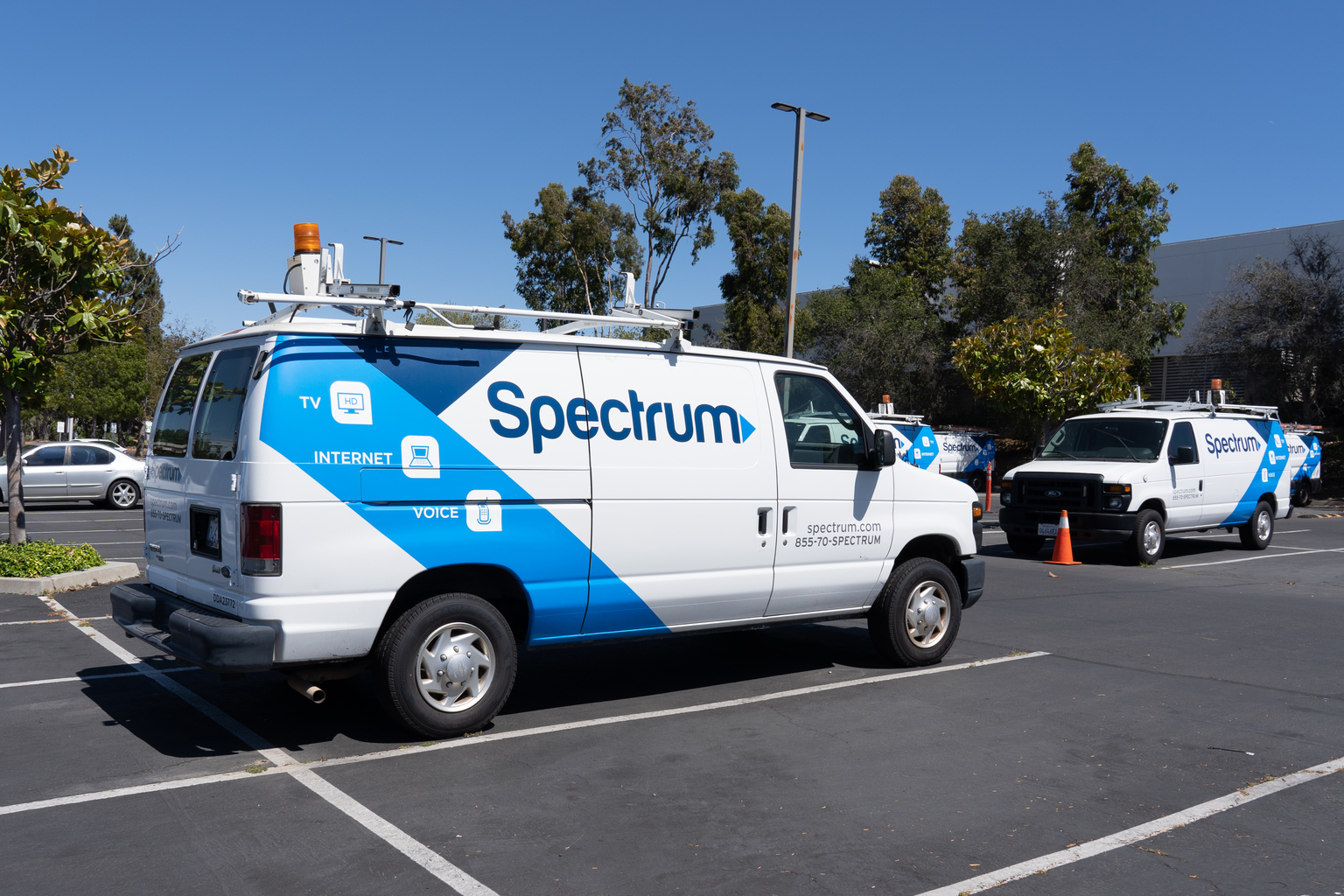 Liberty Broadband: Charter's Capex Plan Opens Up Risks, Possibilities ...