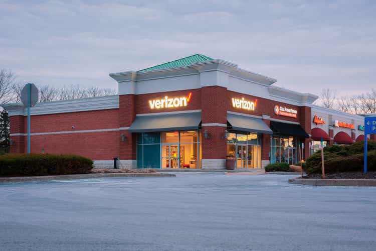 Verizon Building Exterior