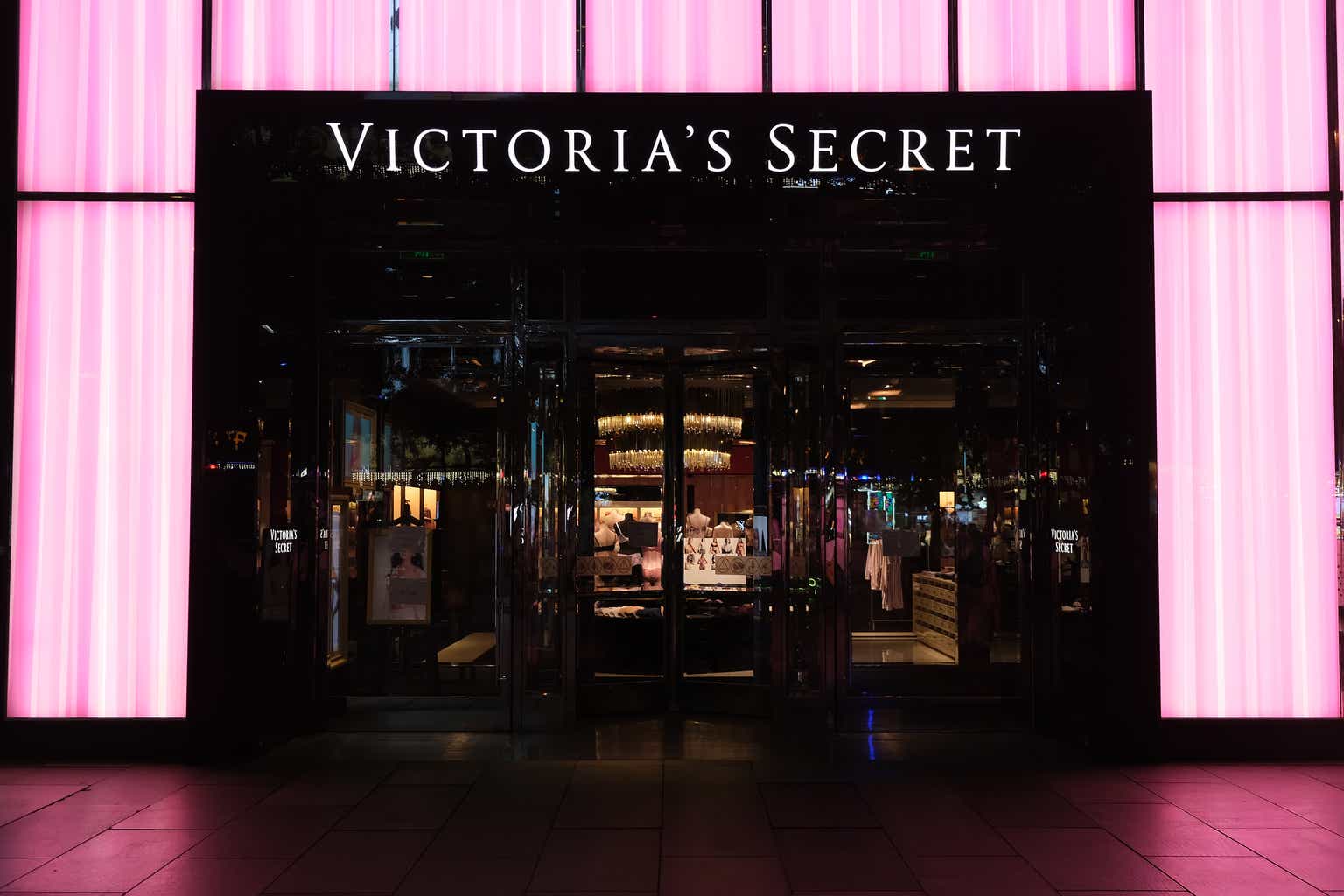 Victoria’s Secret: Can The New CEO Deliver? (NYSE:VSCO)