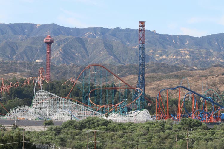 Beautiful view of the Six Flags Magic Mountain theme park