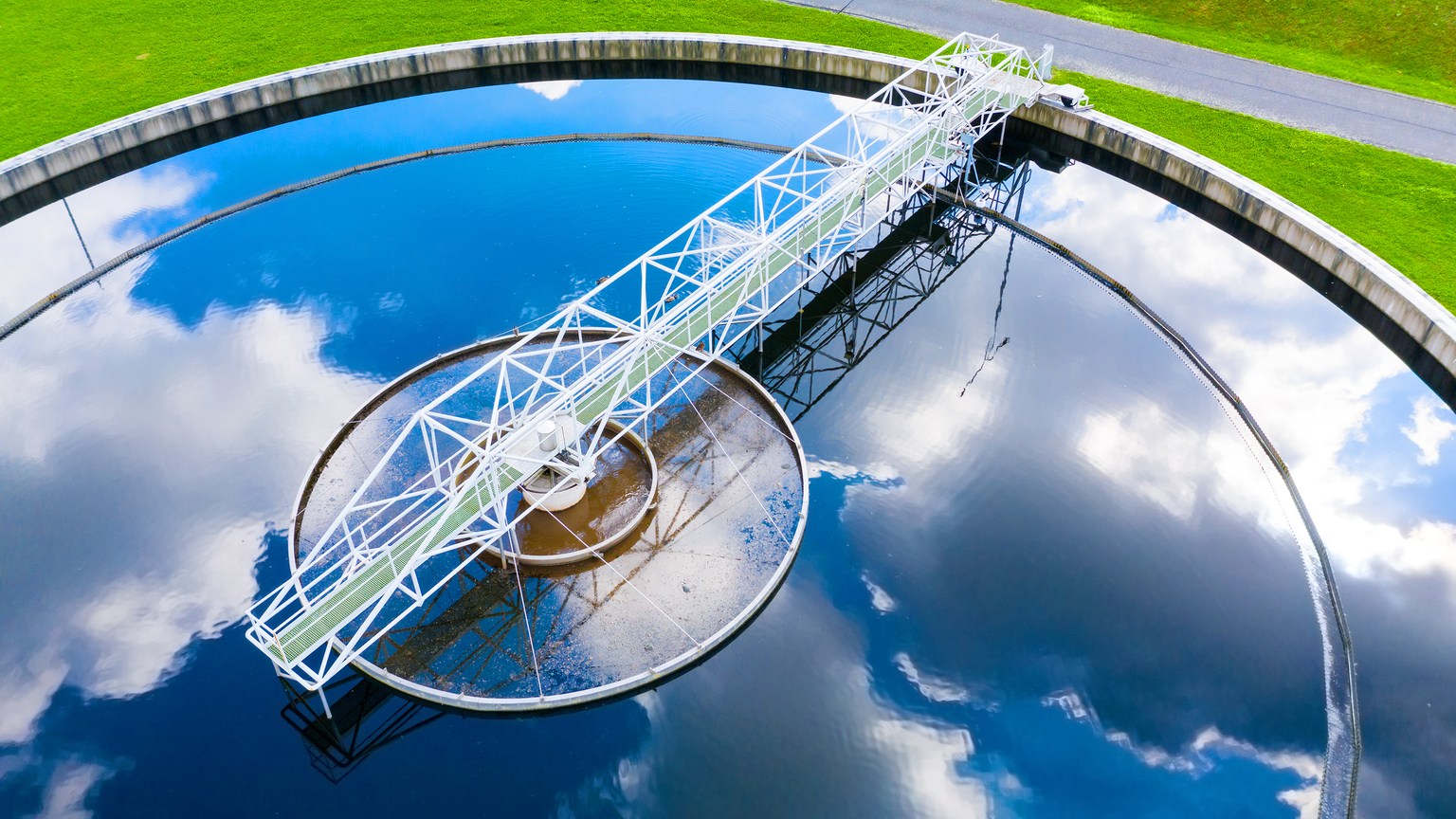 seekingalpha.com - Passage Research - American Water: Revisiting The Merger Math (NYSE:AWK)