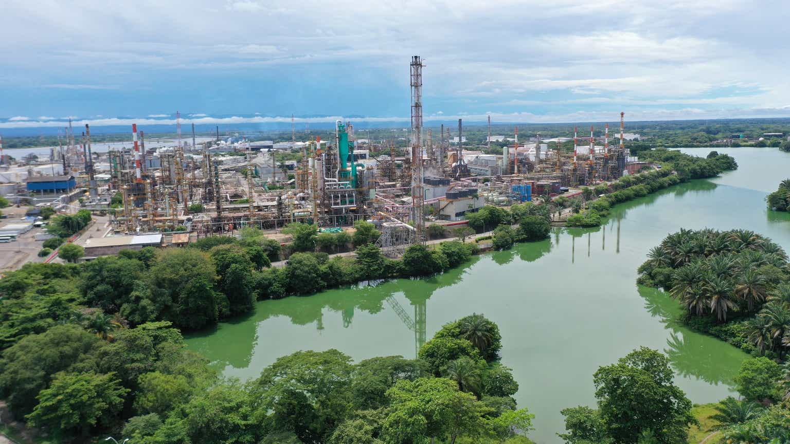 Ecopetrol Improving Outlook, 23 Yield, ExDividend Next Week (EC