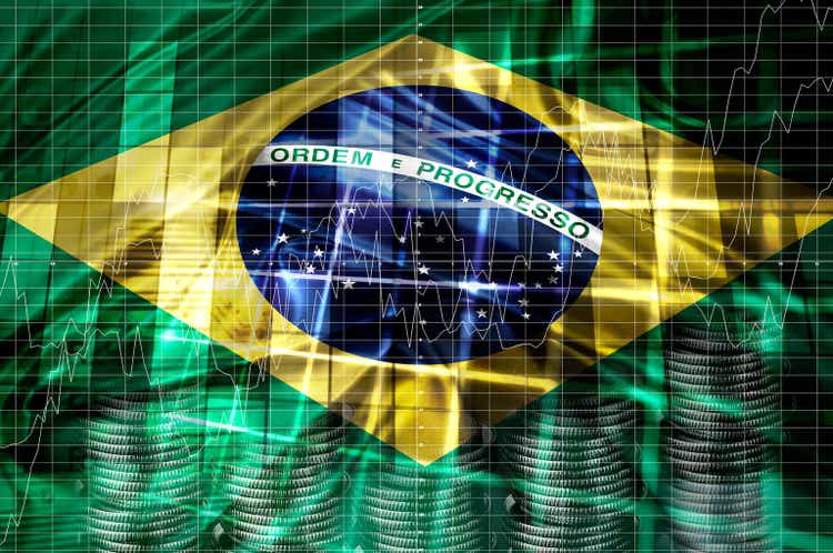 Brazilian flag, economic and financial indicators chart, exchange rate fluctuations, stock market crisis