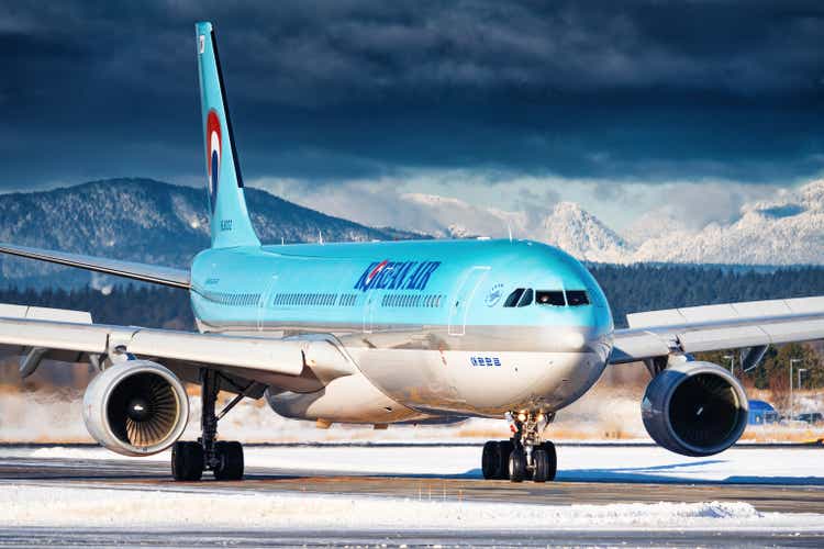 Korea Air Airbus A330 taxiing to the gate after landing at Vancouver International Airport