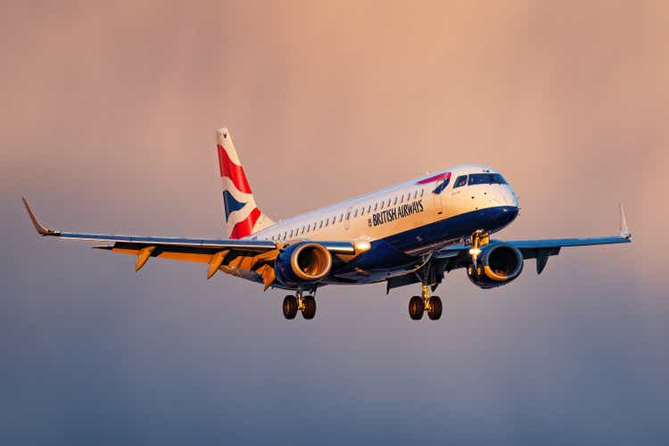 British Airways Embraer E190 landing at London City Airport