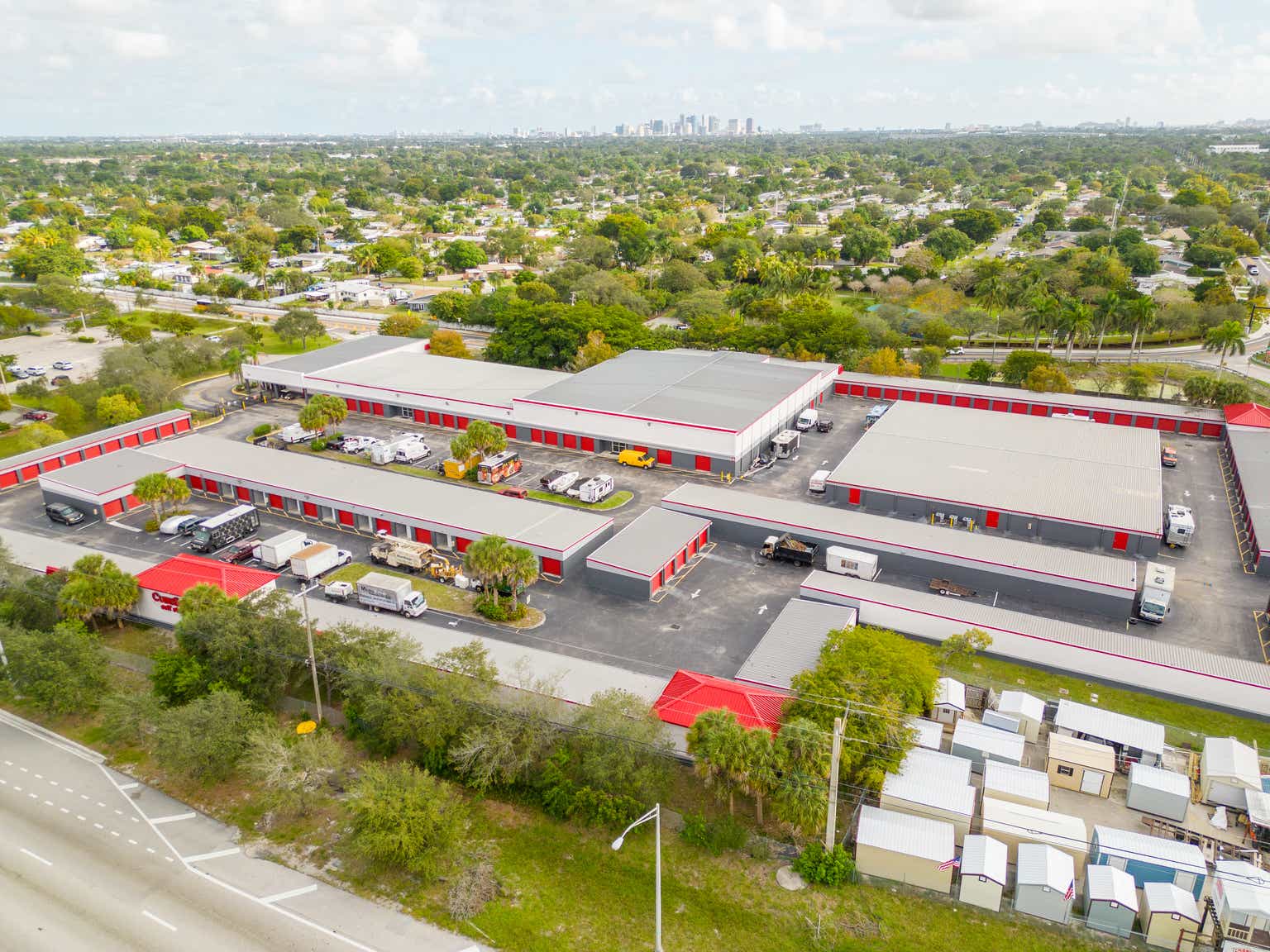 CubeSmart: A Storage REIT To Store Future Value, As Their Portfolio Grows (NYSE:CUBE)