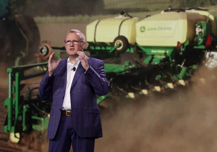 Deere Goes Boom (Again)! (NYSE:DE) | Seeking Alpha