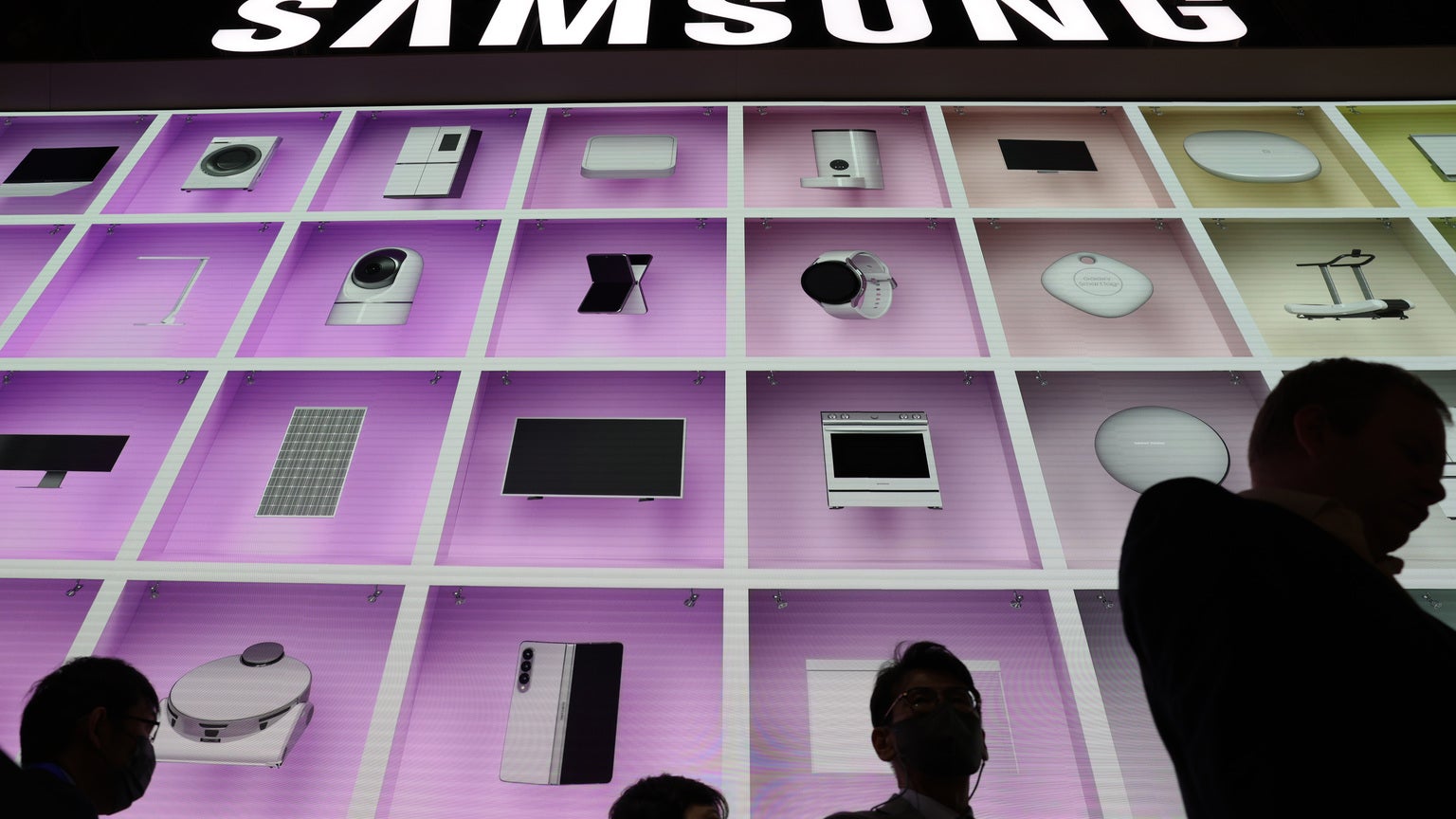 Samsung's Harman demonstrates new car display concepts using SDC's