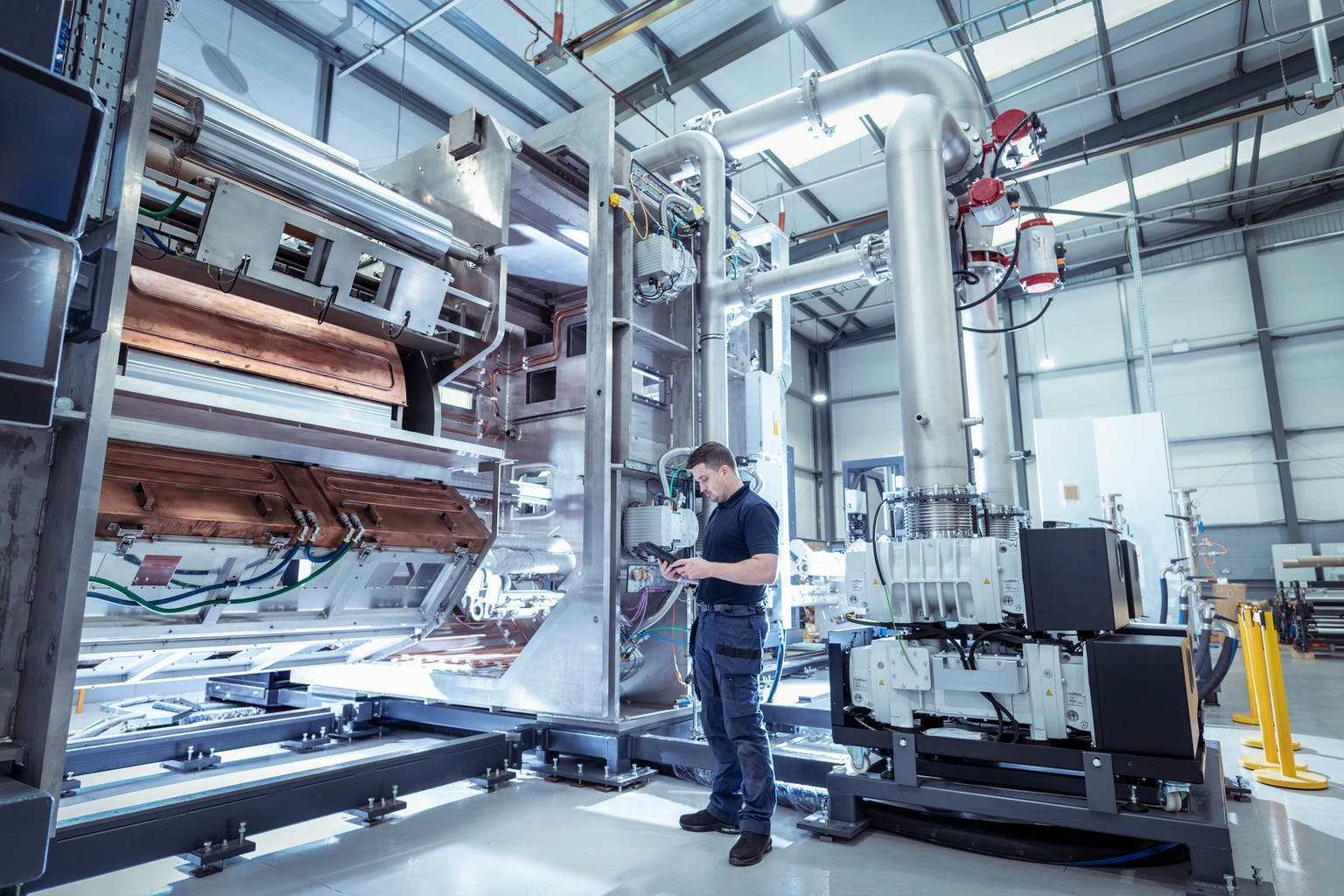 Italian Industrial Production Sees Surprise Improvement In April