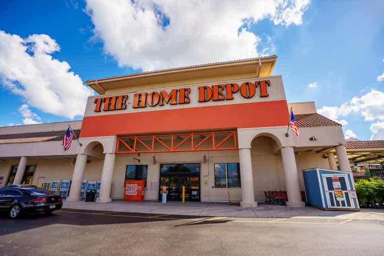 Photo of The Home Depot at Tower Shops outdoor mall Davie Florida