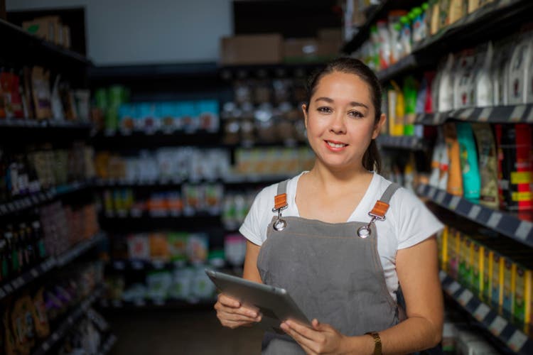 supermarket clerk