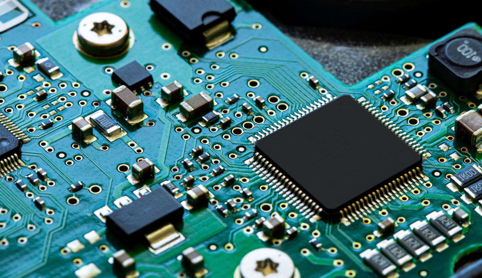 seekingalpha.com - Market Edge Researcher - Avnet: A Compelling Buy Ahead Of Q1 Earnings (NASDAQ:AVT)