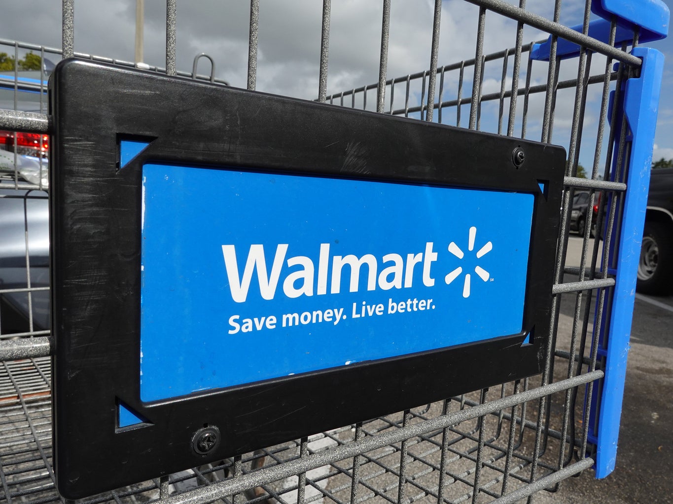 Walmart aims for 65% of stores to be automation serviced by 2026