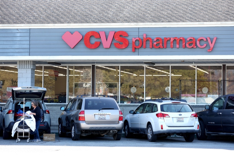 CVS Health, Walgreens hit with FDA warning letter (NYSE:CVS) | Seeking ...