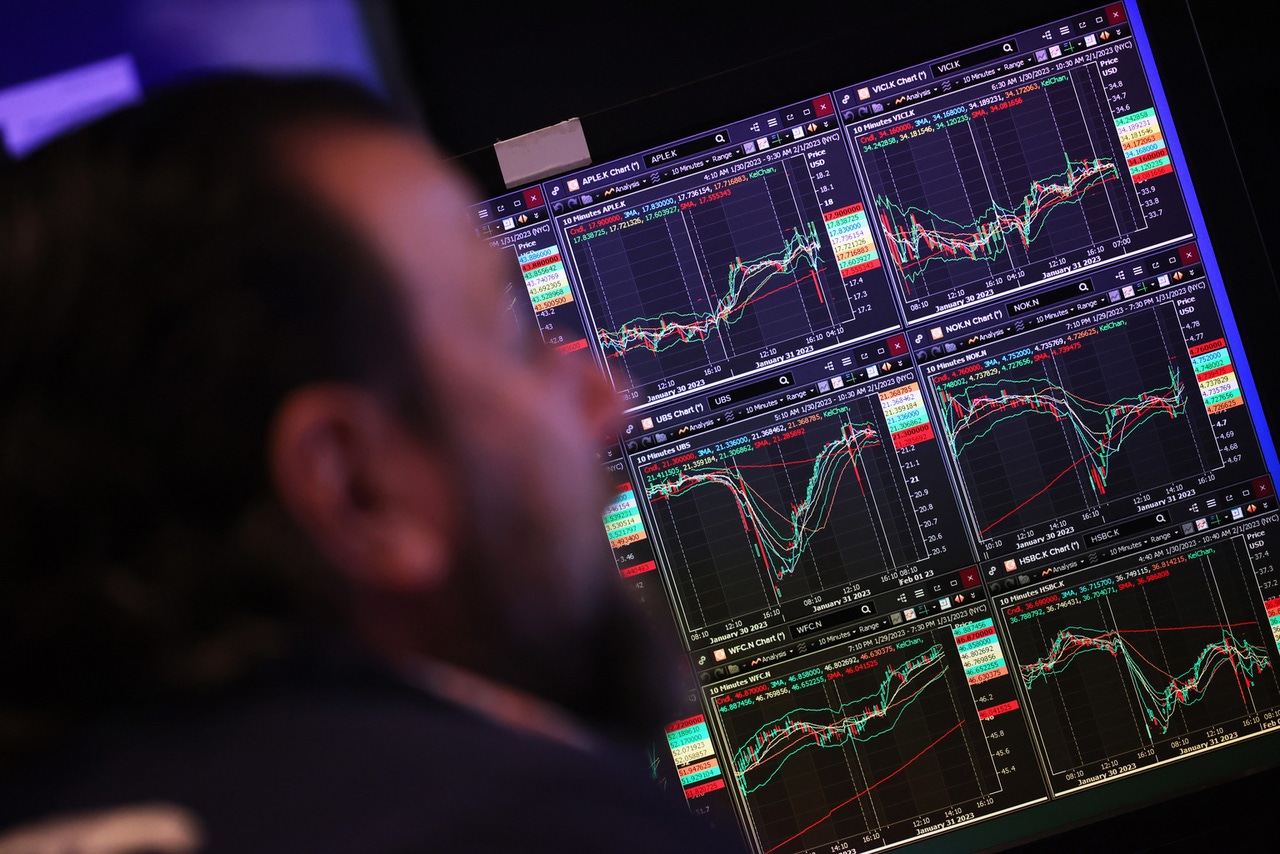 Biggest stock movers today Virgin Galactic, Coherent, iRobot, Nikola