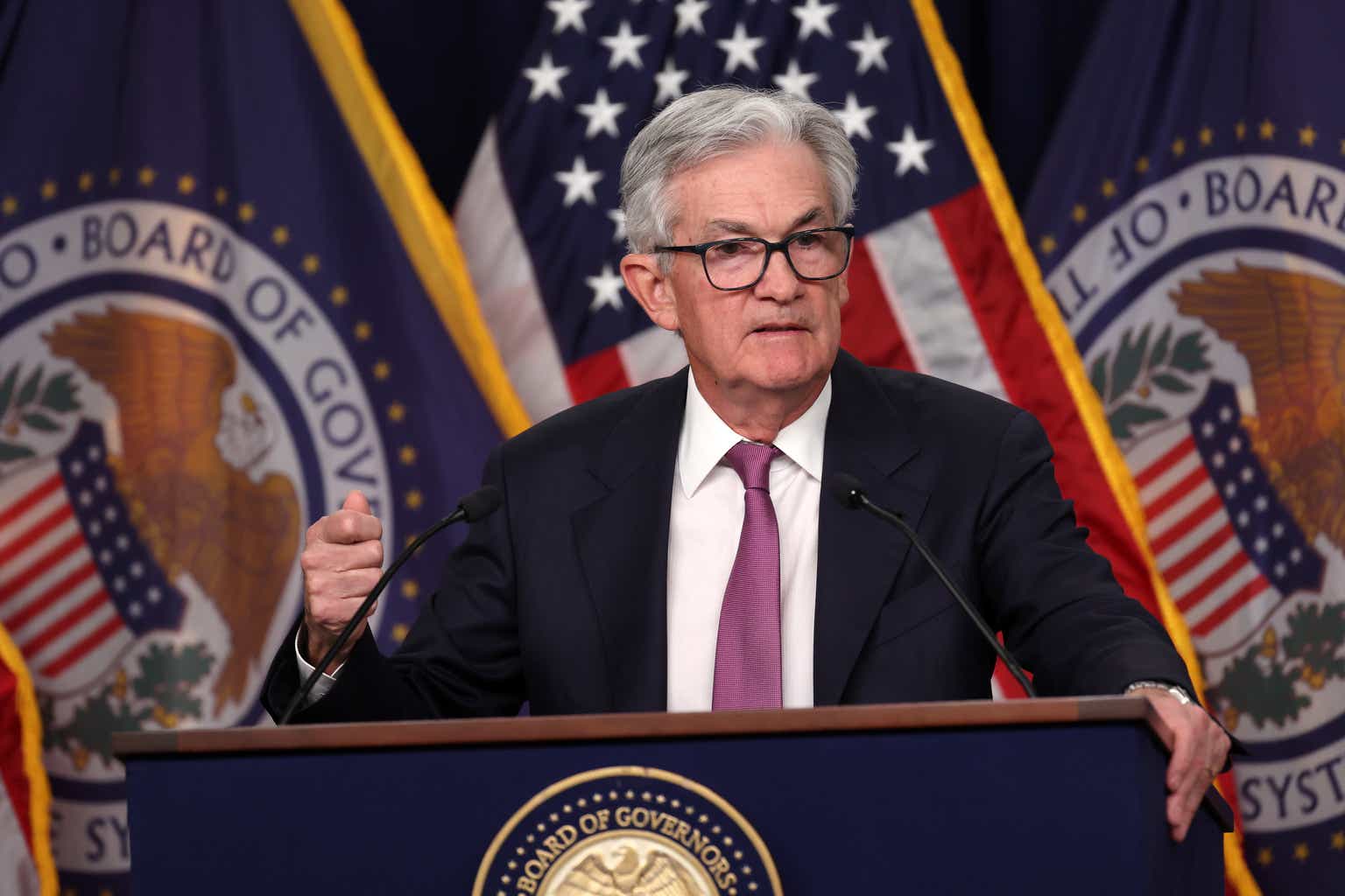 The Fed Minutes May Reveal A Steep Rise In Rates On The Horizon