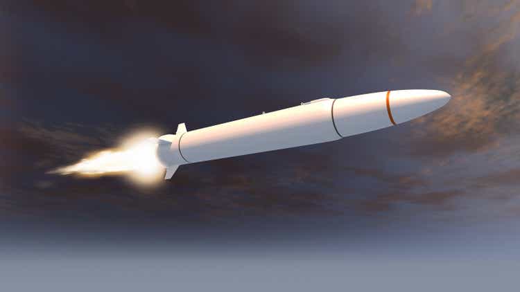 U.S. military discloses final test of Lockheed's hypersonic weapon ...