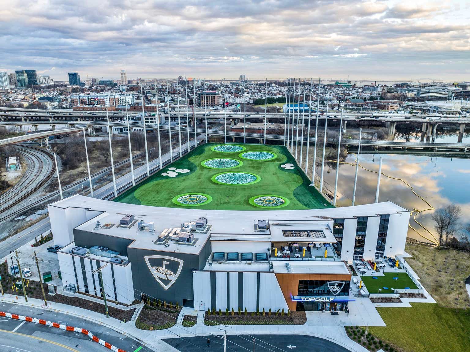 Topgolf Callaway Q1: Another Topgolf Bogey