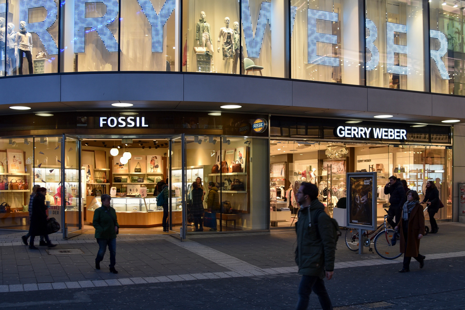 Fossil sale company store