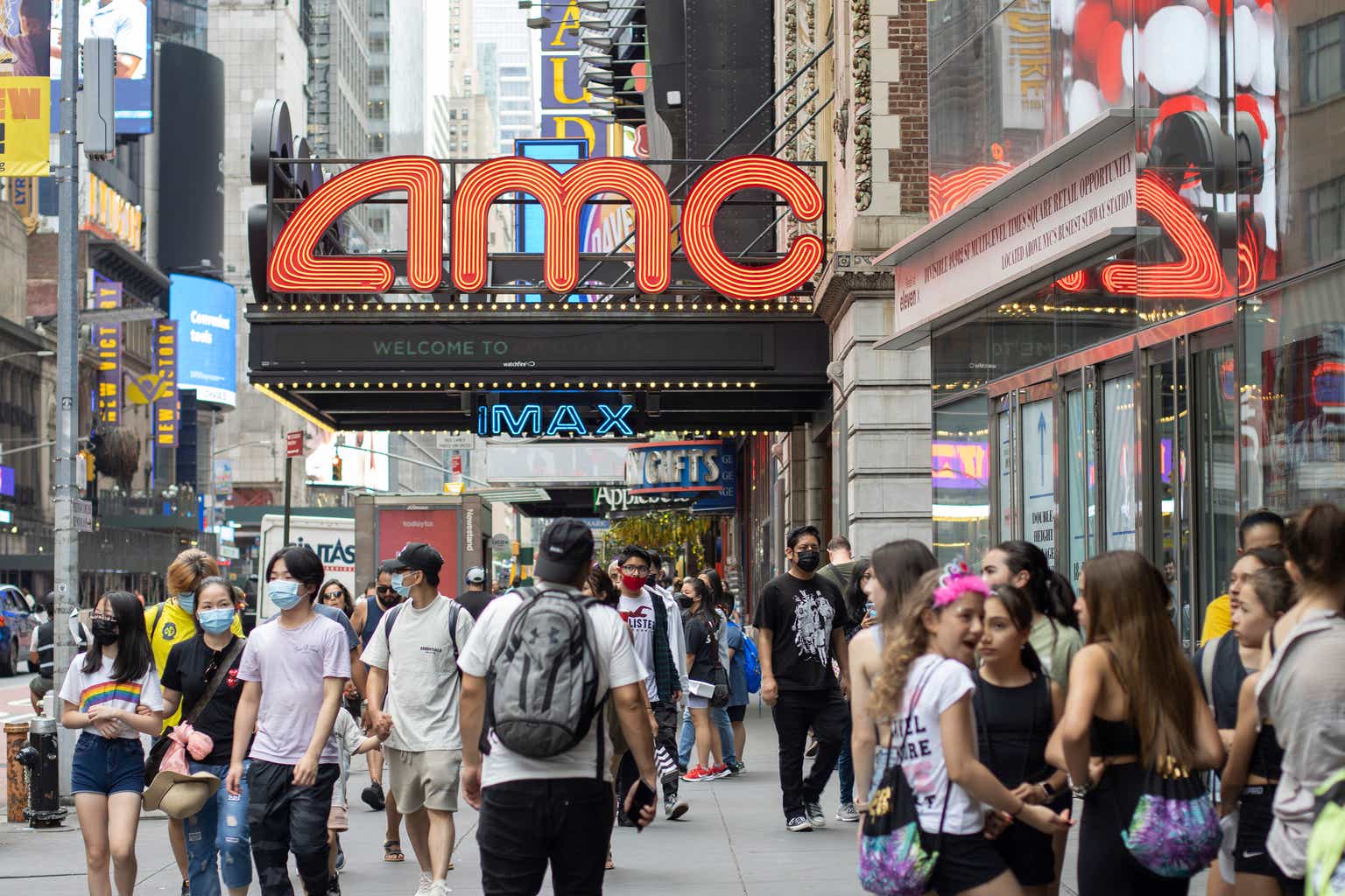 AMC Entertainment Stock: Debt Refinancing Allows It To Wait For Improved Films (NYSE:AMC)