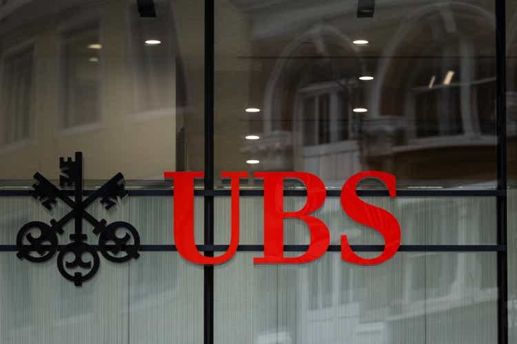 UBS To Acquire Troubled Rival, Credit Suisse