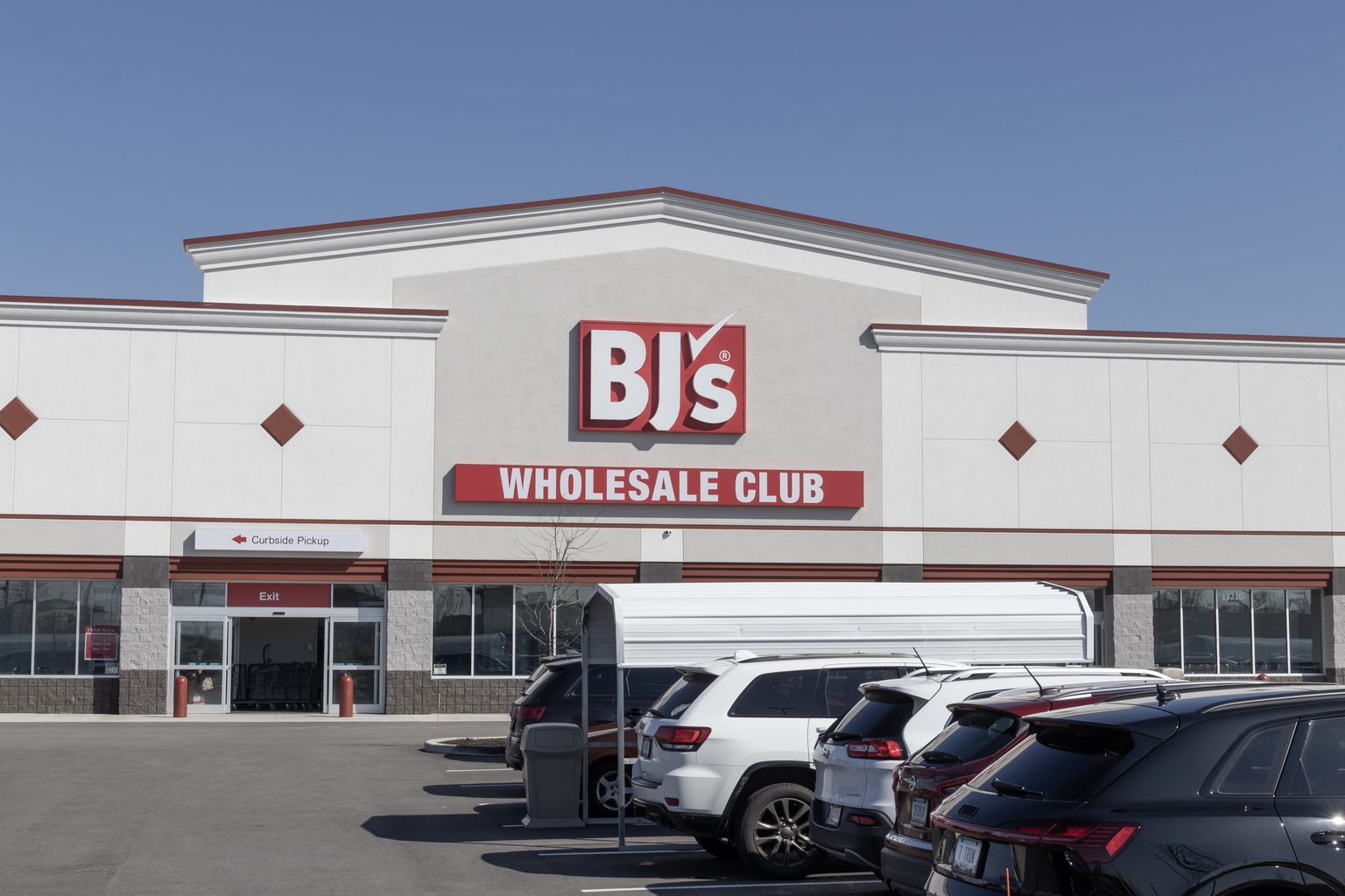 BJ's Wholesale Club: Attractive Retailer With Impressive Growth (NYSE ...