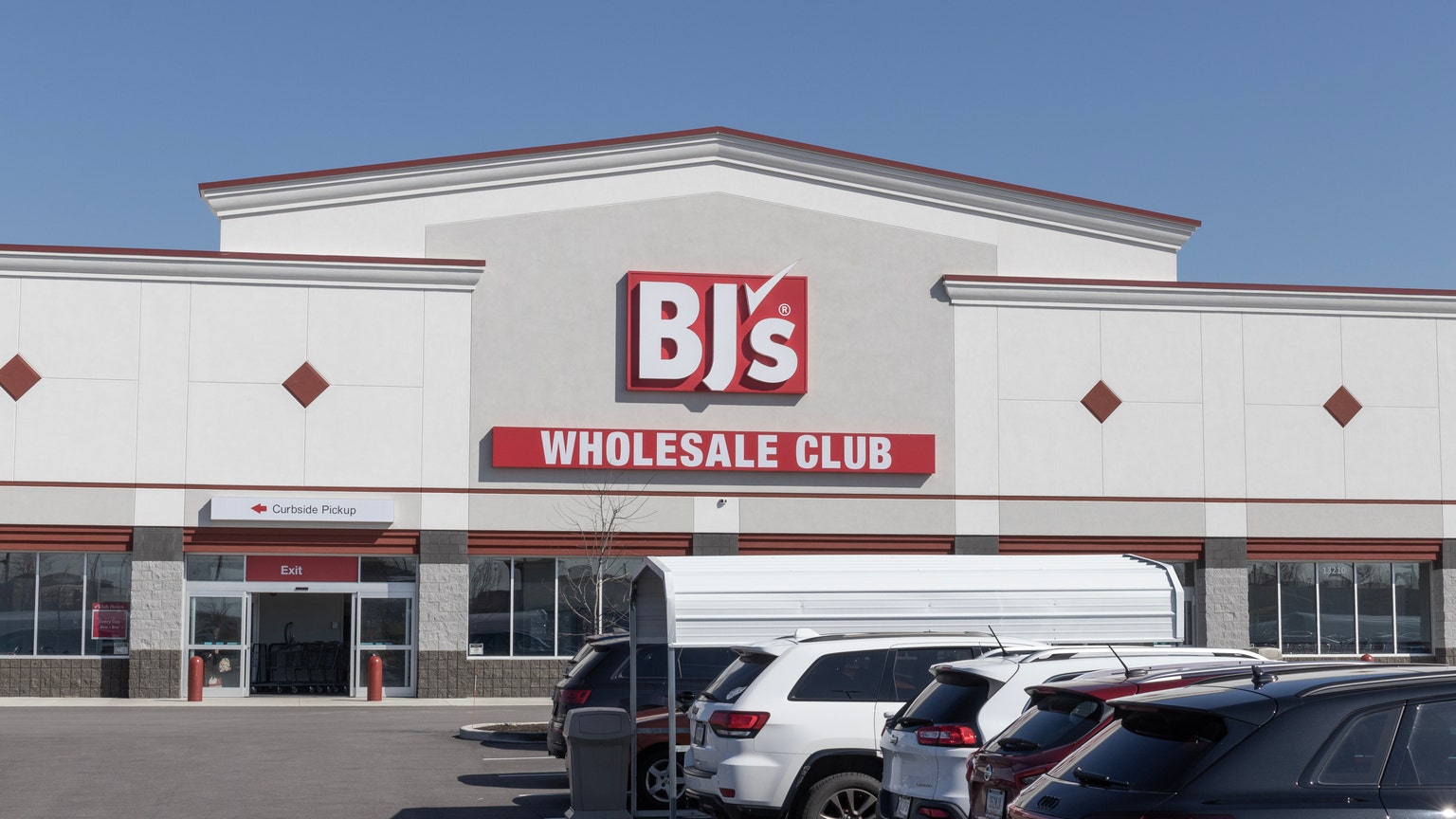 BJ's Wholesale Club: Attractive Retailer With Impressive Growth