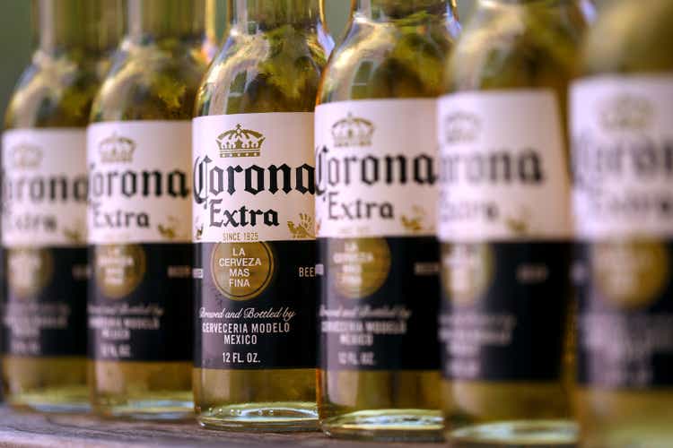 Constellation Brands OKs additional $2B buyback, provides update on operations (NYSE:STZ)