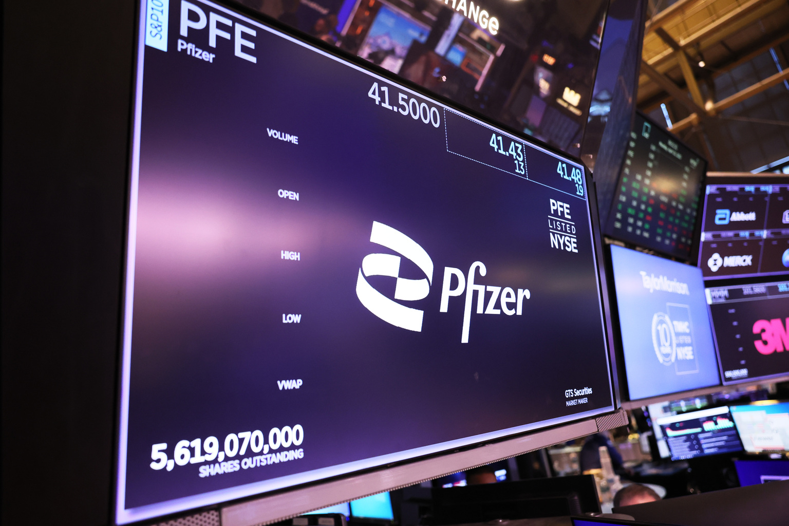 Pfizer: Simply Too Cheap To Ignore (NYSE:PFE) | Seeking Alpha