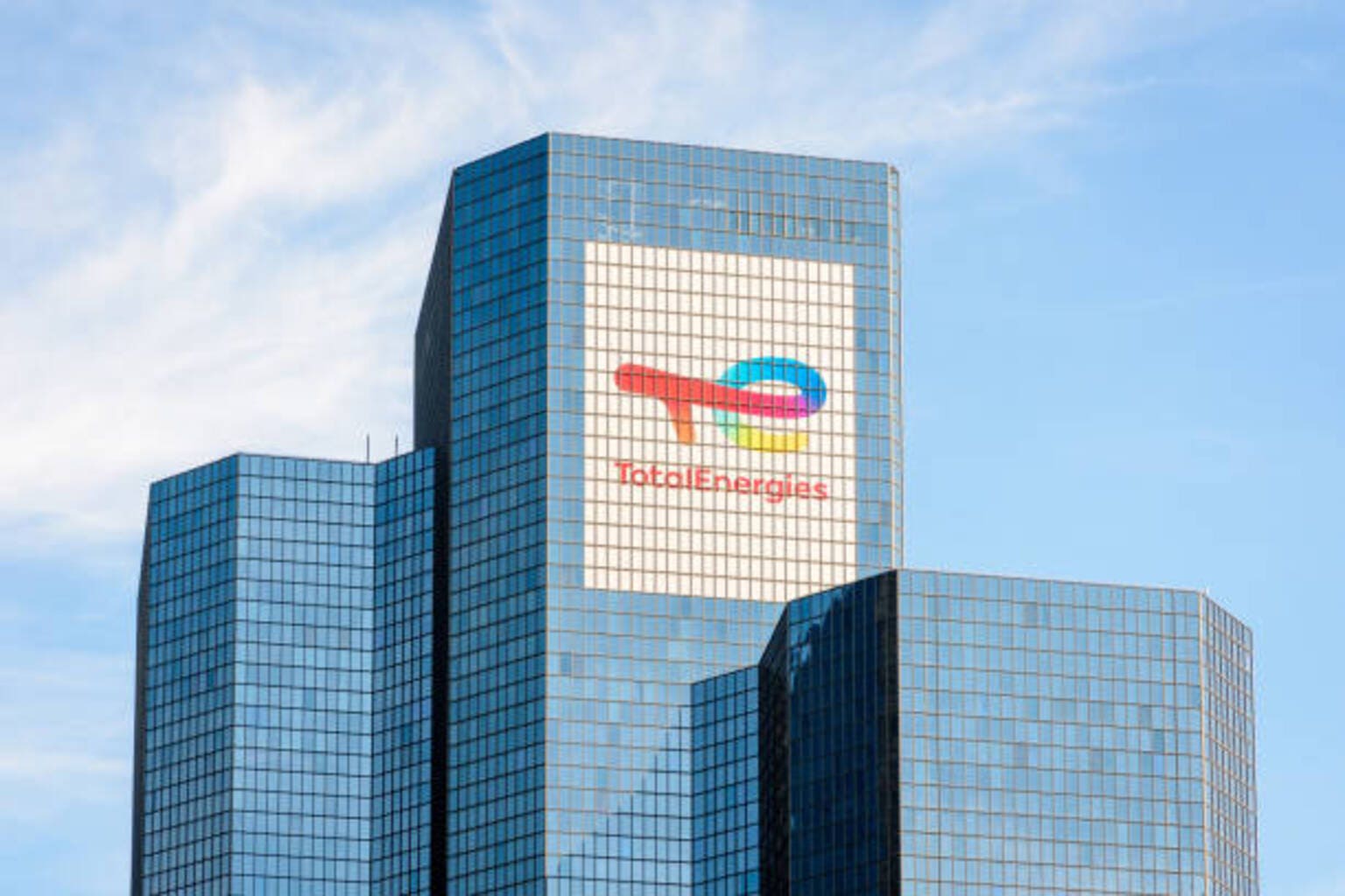 France signals possible windfall tax on TotalEnergies amid oil price ...