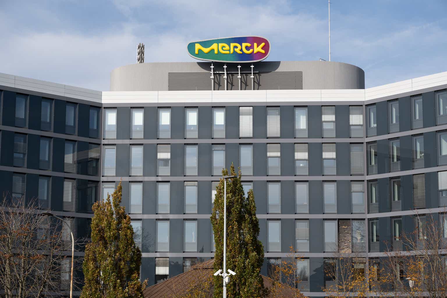 Merck KGaA: Still A Bit Too Expensive