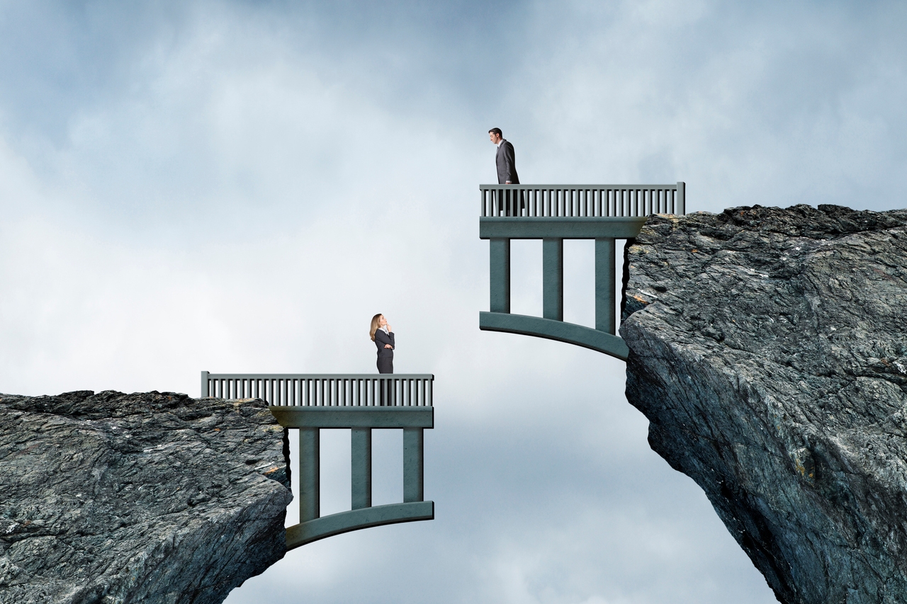 FuelCell: Execution Gap Diverges From AI Opportunities: Reiterate Hold