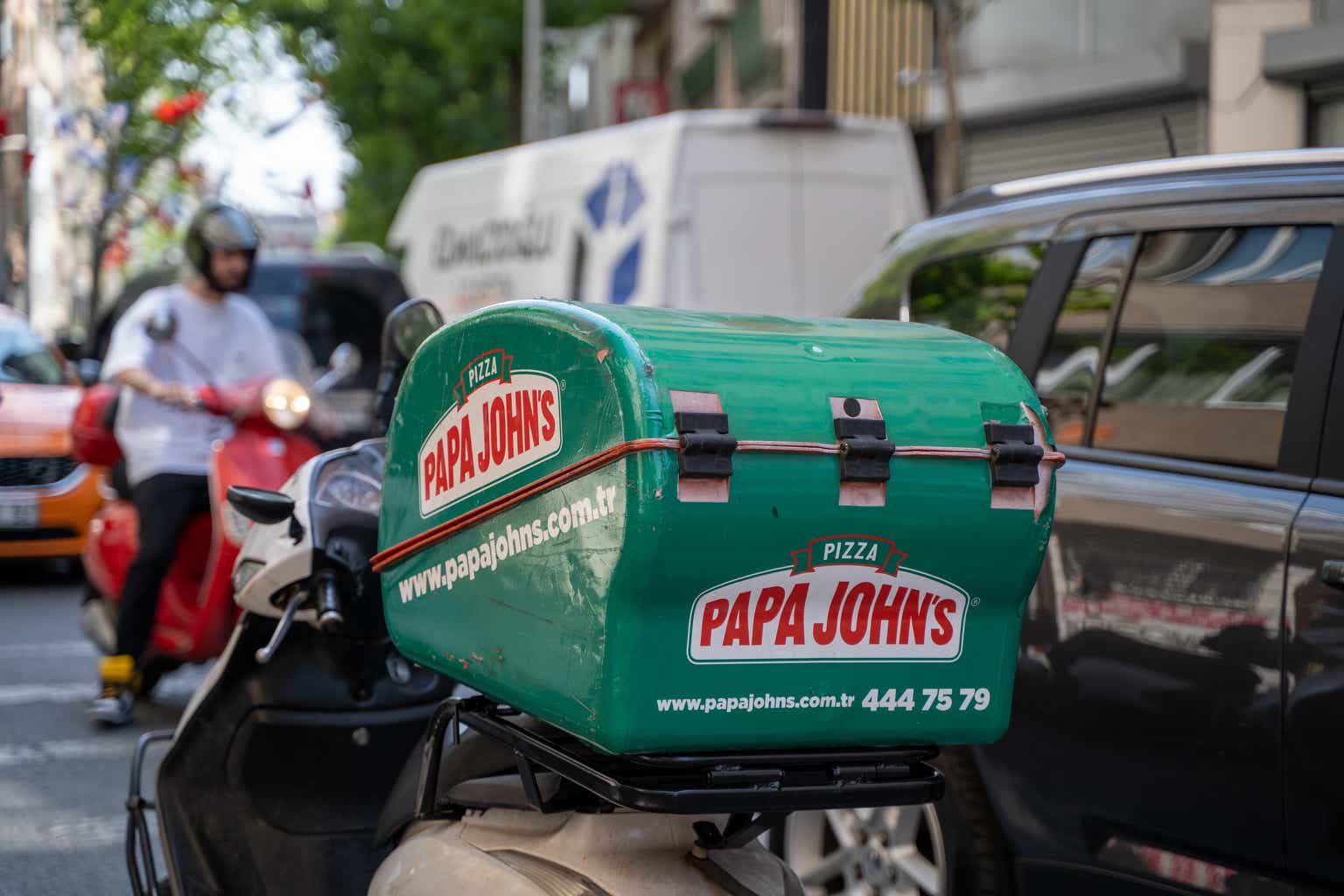 Papa John's Shift To Value A Catalyst In 'Battle Of The Pizzas' (NASDAQ ...