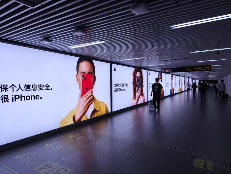 Apple’s new Privacy on iPhone ad at Shanghai Railway Station subway stop