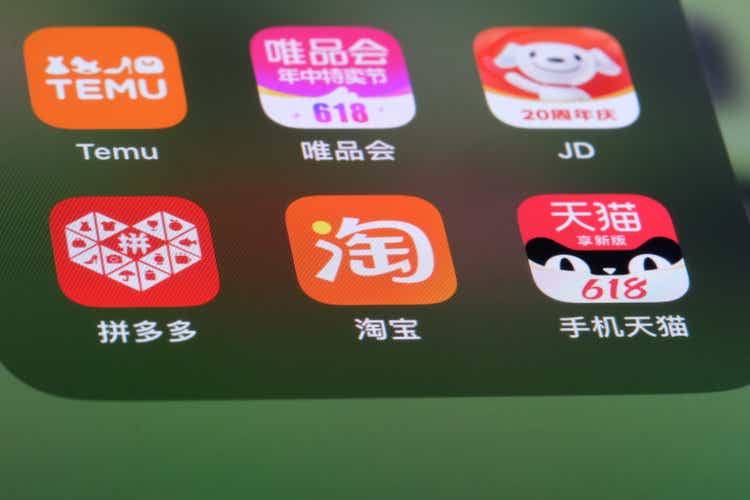 Pinduoduo, Taobao, Tmall, Temu, Vipshop and JD.com app icon on screen