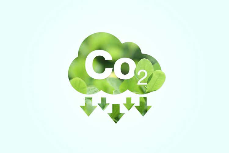 Net zero and carbon credit Icon with tree or forest shape, isolated on white background. Sustainable development concept, energy, ecological on green energy, environmental, social and governance.