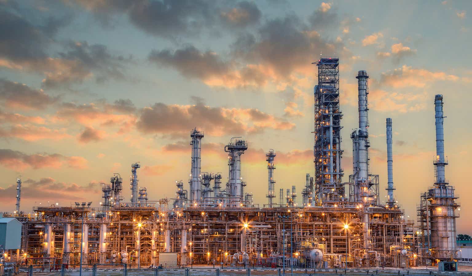 ONEOK: Strong Growth And Stability, But Stretched Valuation