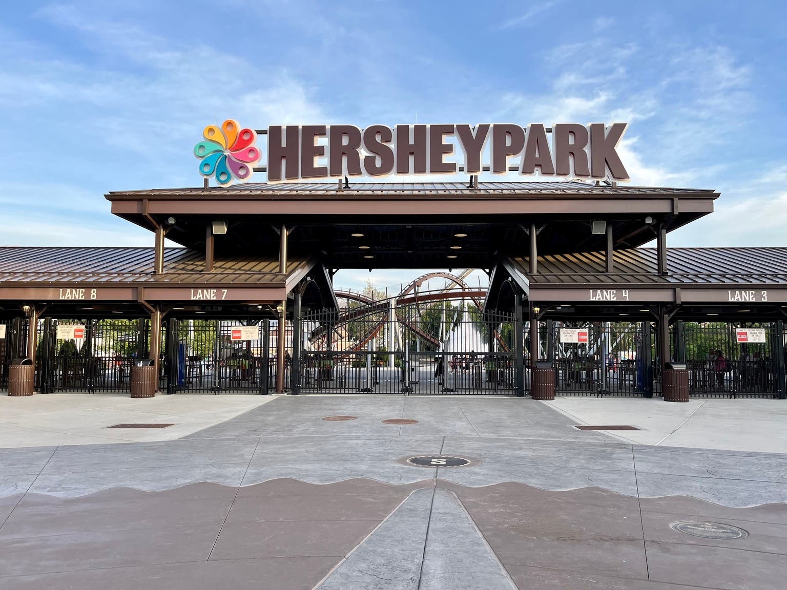Hershey: Too Hot Chocolate