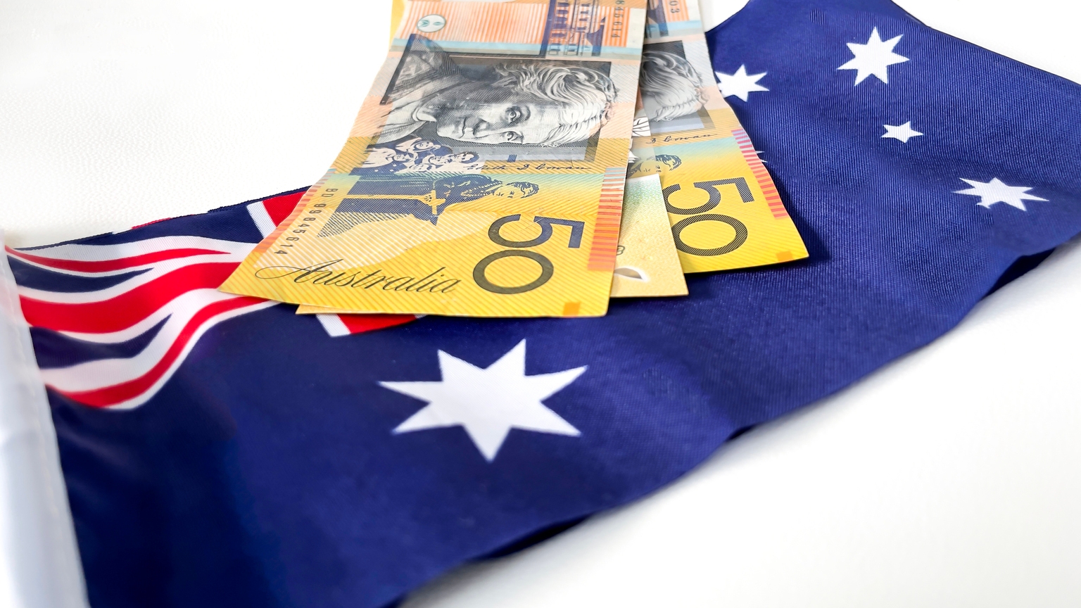 Australian Dollar Hits 5-Month High After Australian Election | Seeking  Alpha