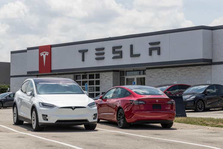 Tesla EV electric vehicles on display. Tesla products include electric cars, battery energy storage, solar panels and an EV charging network.