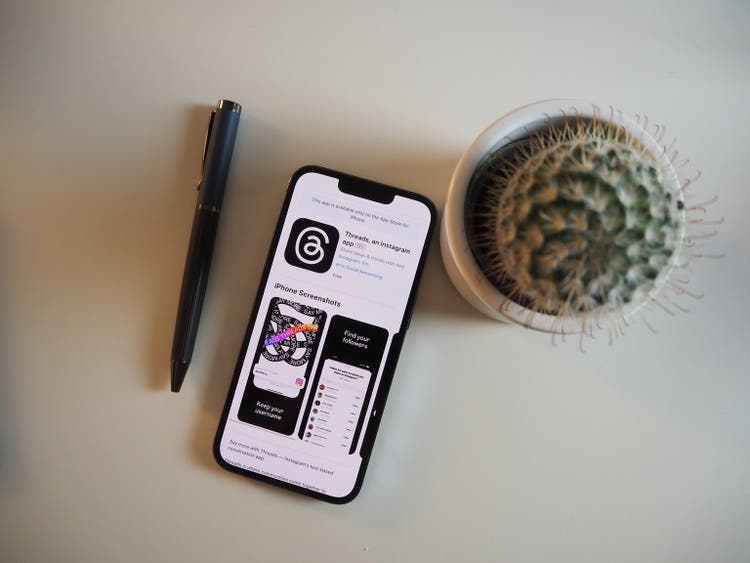 Threads Meta App on iPhone 13 Pro