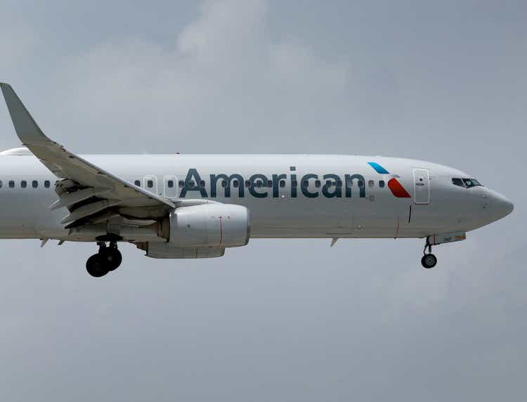 American Airlines Posts Record Revenue For 2nd Quarter